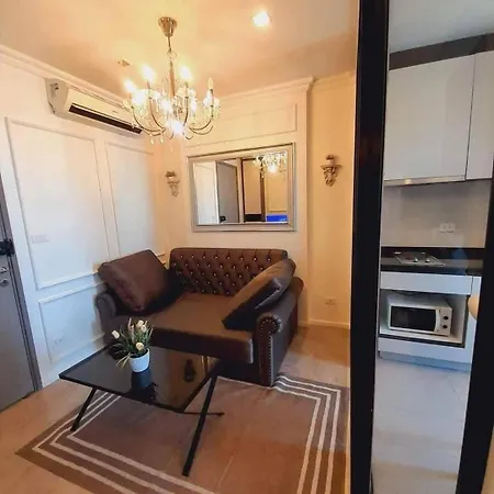 Apartment The Base Pattaya
