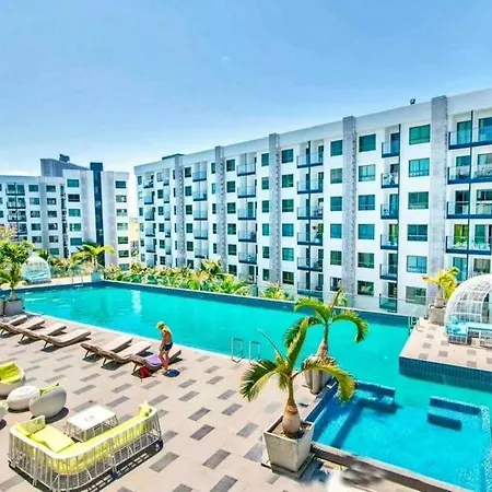Arcadia Apartment
