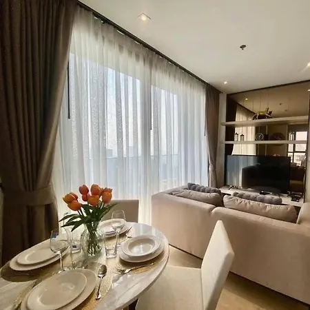 2 Bed Luxury - Front อพาร์ทเม้น
