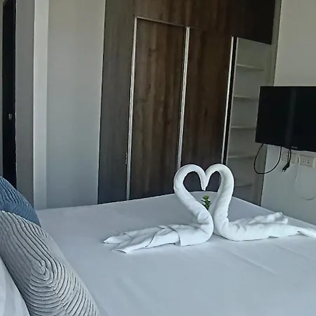 Posh 284 Apartment *