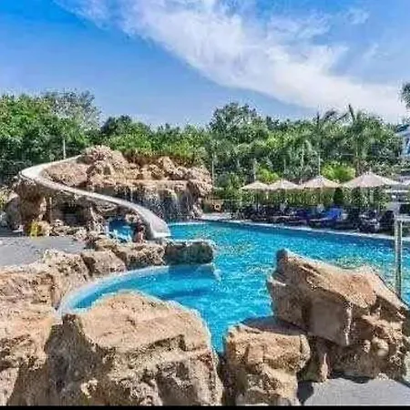 Sea & View One Bedroom Near Pool & Wi-fi Thailand Apartment