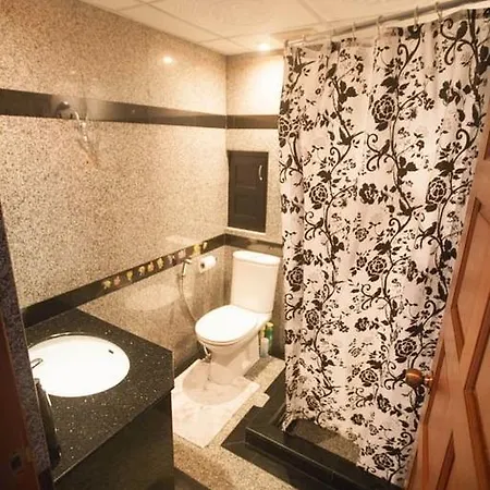 Jomthien Apartment *
