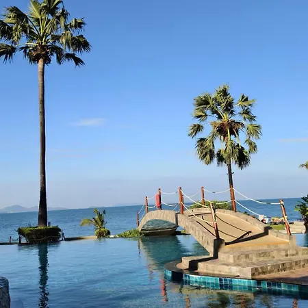 The Palm Wongamat Front Sea View *