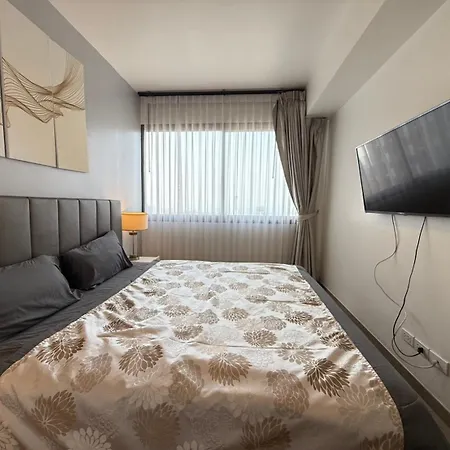 Sea View High Floor 2 Bedroom Near Walking Street *
