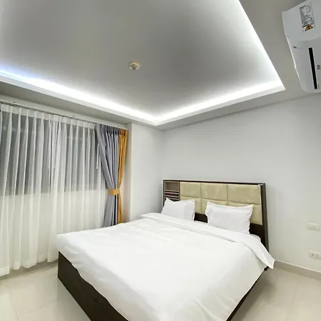 Wongamart Access - Family Apartment *