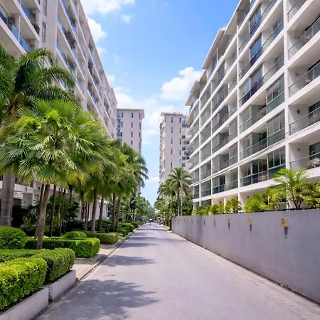 Wongamart Access - Family Apartment *