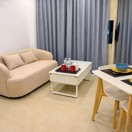 Garden Lagoon Pool With Balcony * Pattaya