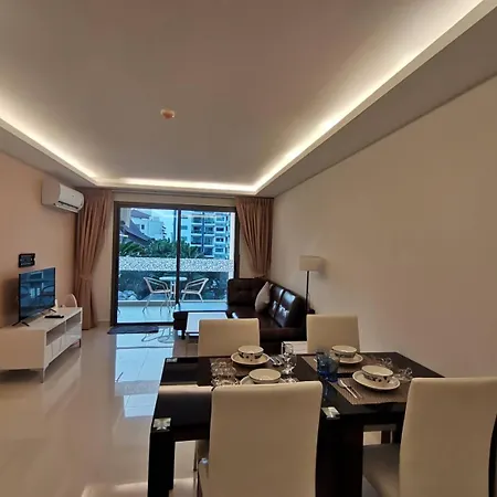 คลับรอยัล2bed Apartment Pattaya