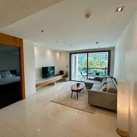 Apartment Fancy Beachfront