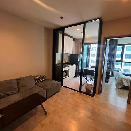 The Base Pattaya Seaview Free Pick Up อพาร์ทเม้น *