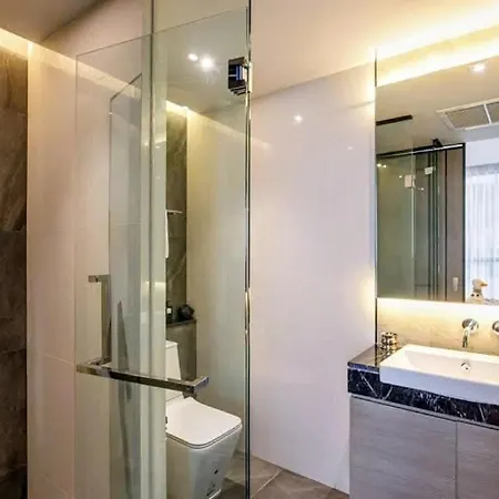 อพาร์ทเม้น Pattaya Sea View Room In Andromeda Condo *