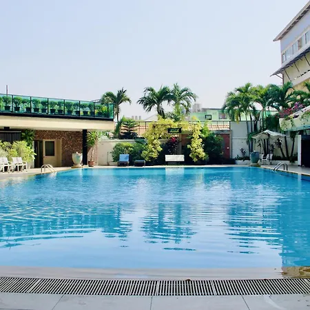 โรงแรม โกลเด้นบีชโฮเทล พัทยา Pattaya