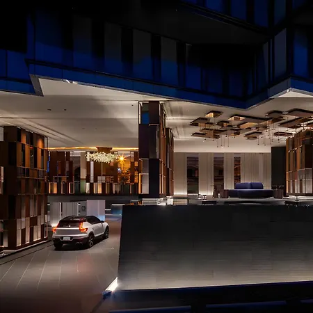 Edge - High Floor Sea View With Rooftop Pool อพาร์ทเม้น Pattaya