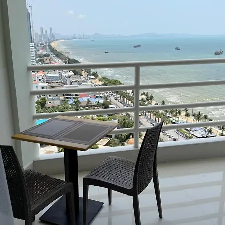 อพาร์ทเม้น View Talay By Vlad