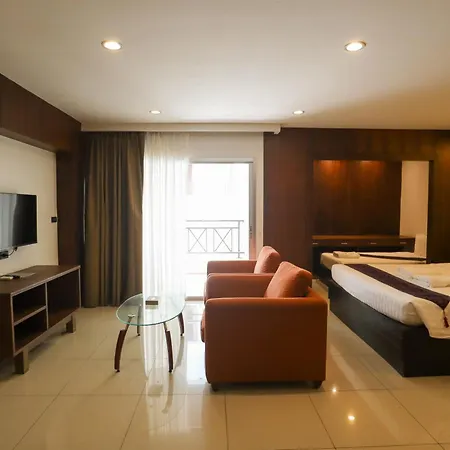 เบย์วอลค์ เรสซิเดนซ์ พัทยา - บาย ไทยวัฒน์ 3* Pattaya