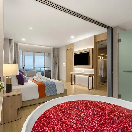 Royal Cliff Grand โรงแรม
