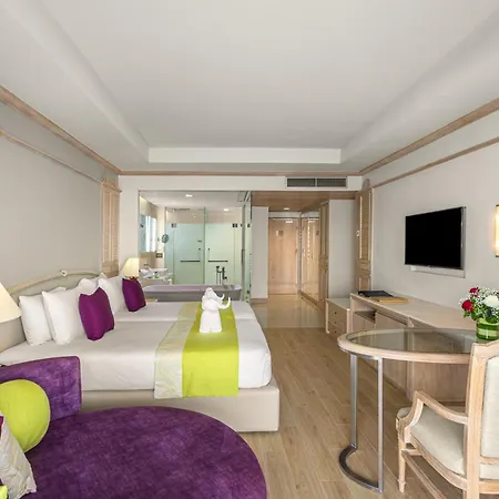 Royal Cliff Grand โรงแรม Pattaya