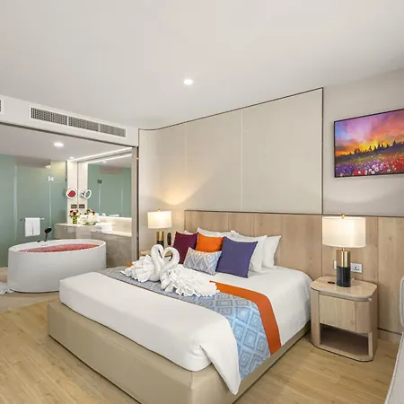 Royal Cliff Grand