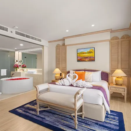 Royal Cliff Grand 5*