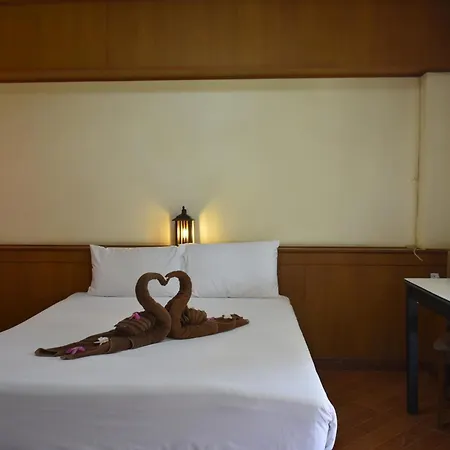 Diana Garden - Sha Extra 3* Pattaya