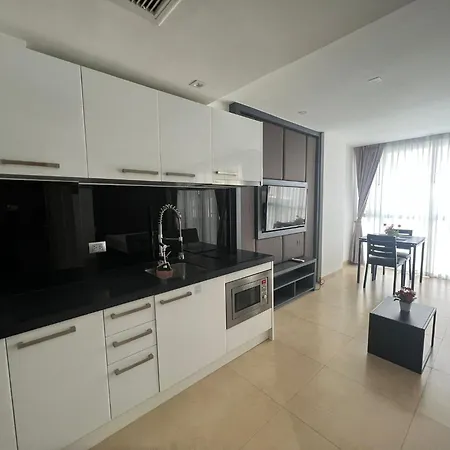 Central Pattaya Apartments Apartment *