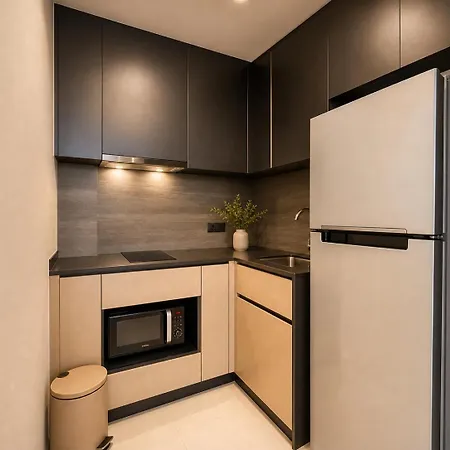 The Edge Aparthotel 4*