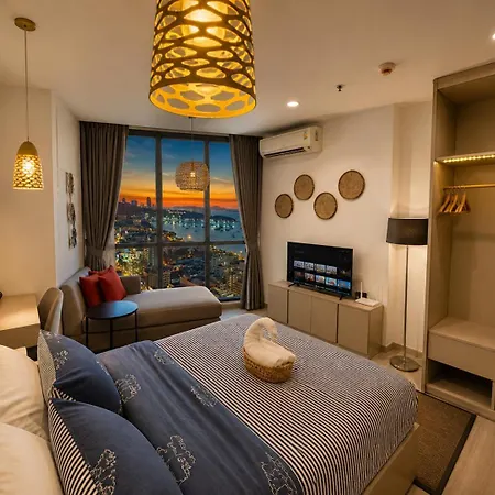 The Edge Aparthotel