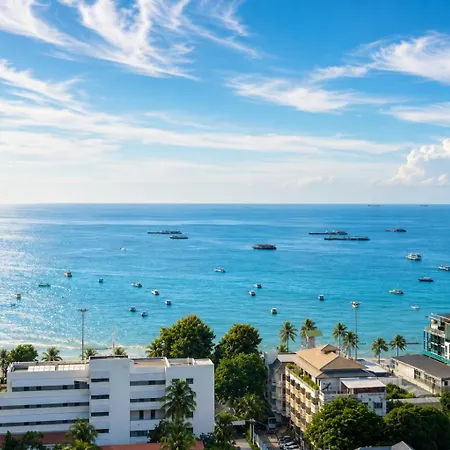 The Edge 4* Pattaya