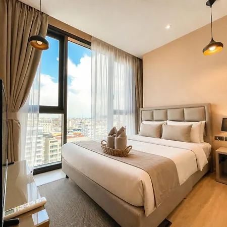 Aparthotel The Edge