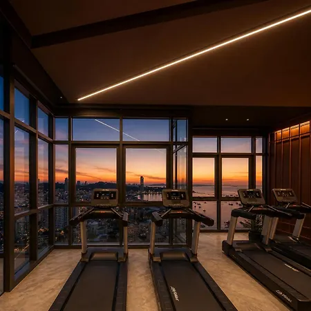 The Edge Aparthotel
