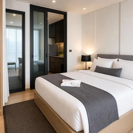 Aparthotel The Edge