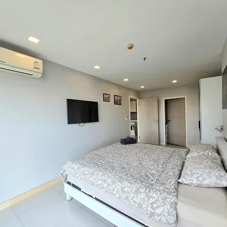 One Tower 84 By Thaiminatorpattaya อพาร์ทเม้น *