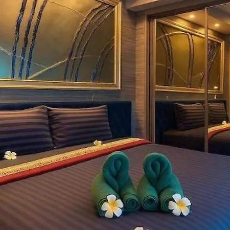 โรงแรม The Globe Hotel, Bar & Restaurant Pattaya