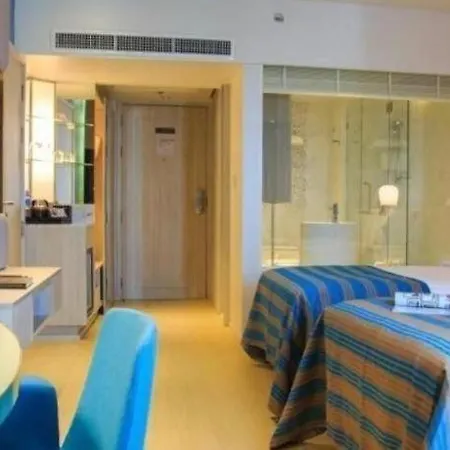 โรงแรม Grand Scenaria