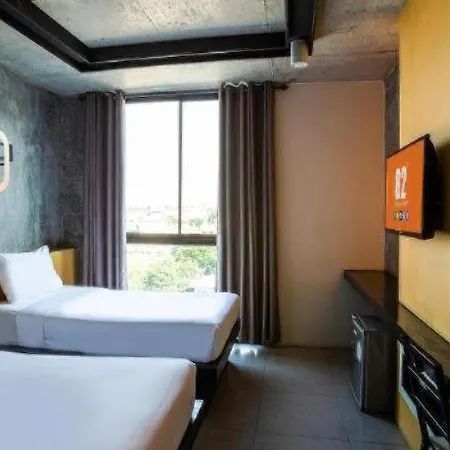 B2 South Premier Hotel Pattaya