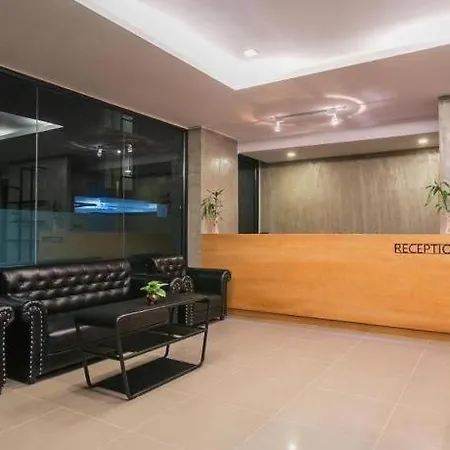 Hotel B2 South Premier