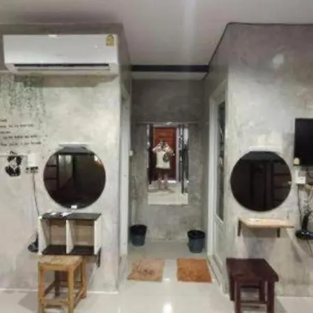 Rakchayanin Koh Larn Hotel
