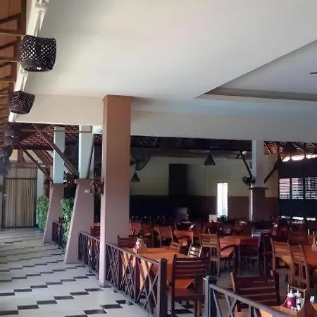 Phuphaya 4* Pattaya
