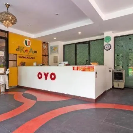 Oyo 75367 Ud 3* Pattaya