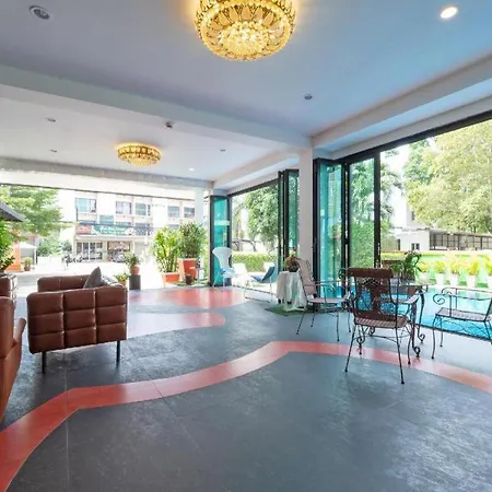 Hotel Oyo 75367 Ud 3*