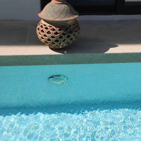 Yishu 8br Pool 한국어 가능