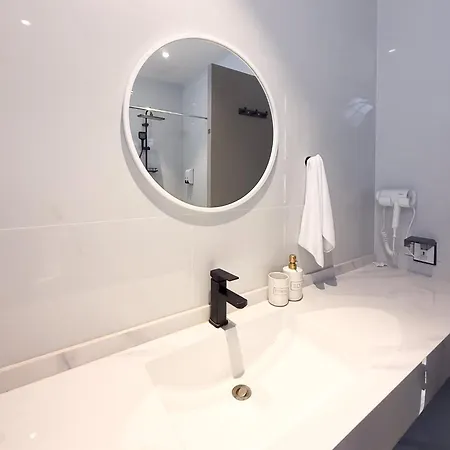 Wonderland Moonstone 4 Bedroom Luxury Pool Villa Pattaya