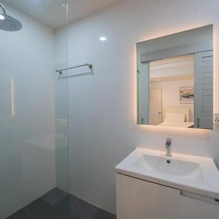 วิลล่า 129 Wongamat, 4br, 300m From