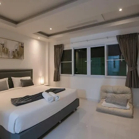 วิลล่า 129 Wongamat, 4br, 300m From *