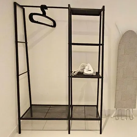 129 Wongamat, 4br, 300m From *