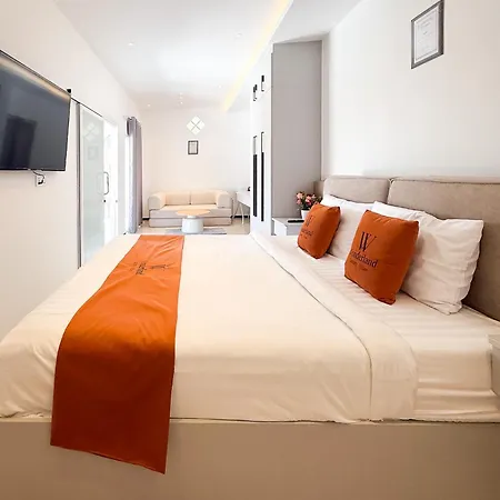 Wonderland Moonstone 4 Bedroom Luxury Pool Villa Pattaya