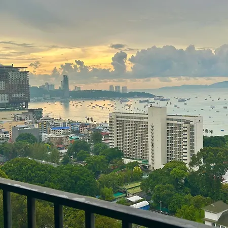 อพาร์ทเม้น Centric Sunset
