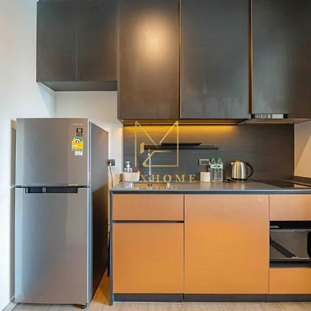 Maxhome At Edge Apartment Pattaya