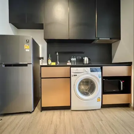 Apartment Maxhome At Edge Pattaya