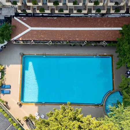 โรงแรม โกลเด้นบีชโฮเทล พัทยา Pattaya